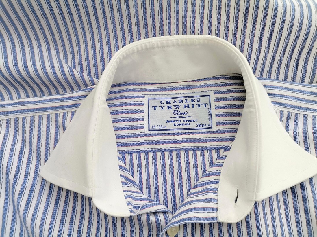 IMG_20210922_121948.jpg Charles Tyrwhitt Rozmiar 15/33 (38) Kolor Niebieski Pasy Kołnierz Męska Koszula Elegancka Długi rękaw Materiał Bawełna 100%