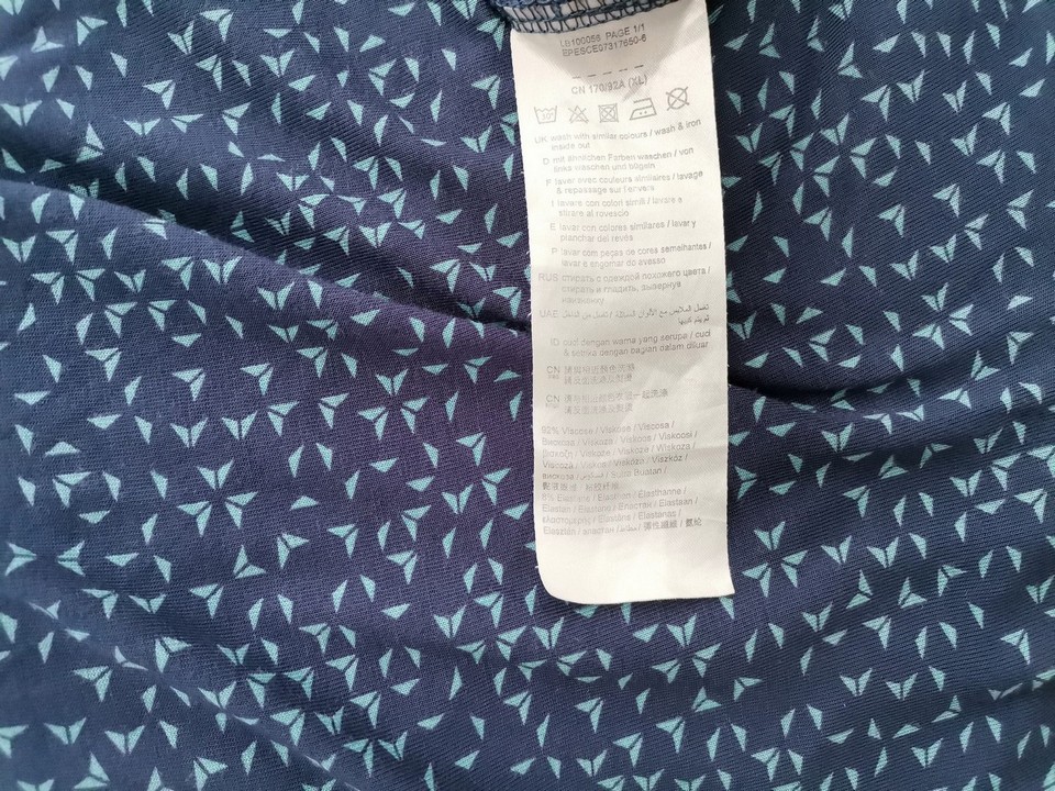Esprit Rozmiar XL Kolor Granatowy W serek Sukienka Zawijana Rękaw 3/4 Midi Materiał Wiskoza Esprit Rozmiar XL Kolor Granatowy W serek Sukienka Zawijana Rękaw 3/4 Midi Materiał Wiskoza