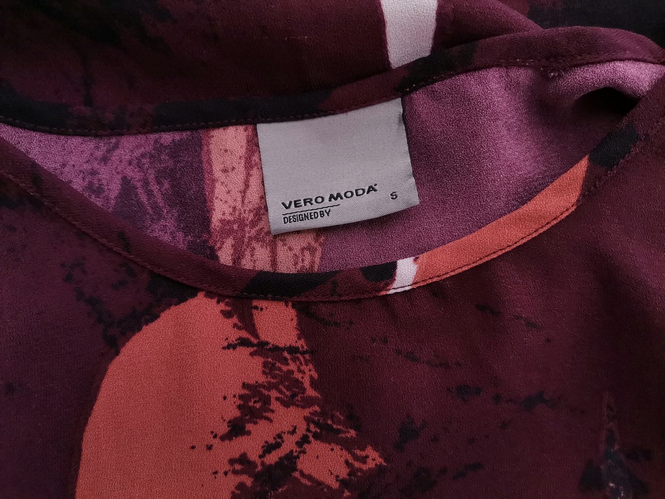 Vero moda Rozmiar S Kolor Purpurowy Crew Neck Bluzka Krótki rękaw