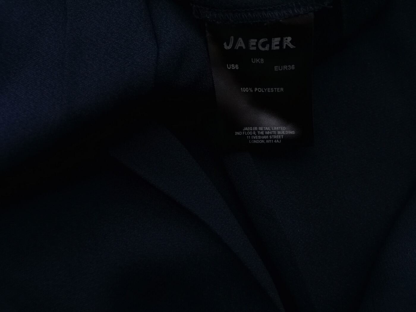 Jaeger Rozmiar 8 (36) Kolor Granatowy Split Crew Neck Sukienka Prostokątna Długi rękaw Do Kolan Jaeger Rozmiar 8 (36) Kolor Granatowy Split Crew Neck Sukienka Prostokątna Długi rękaw Do Kolan