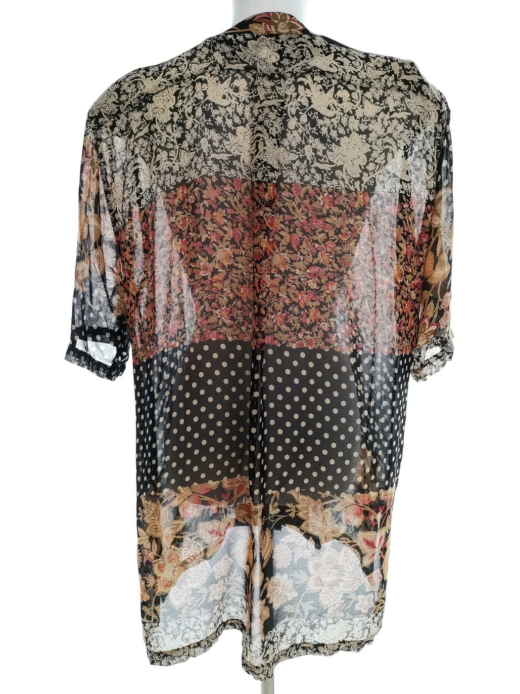 Mari Philippe Rozmiar 40 Kolor Czarny W serek Tunika Bluzka Krótki rękaw Materiał Wiskoza 100% Mari Philippe Rozmiar 40 Kolor Czarny W serek Tunika Bluzka Krótki rękaw Materiał Wiskoza 100%