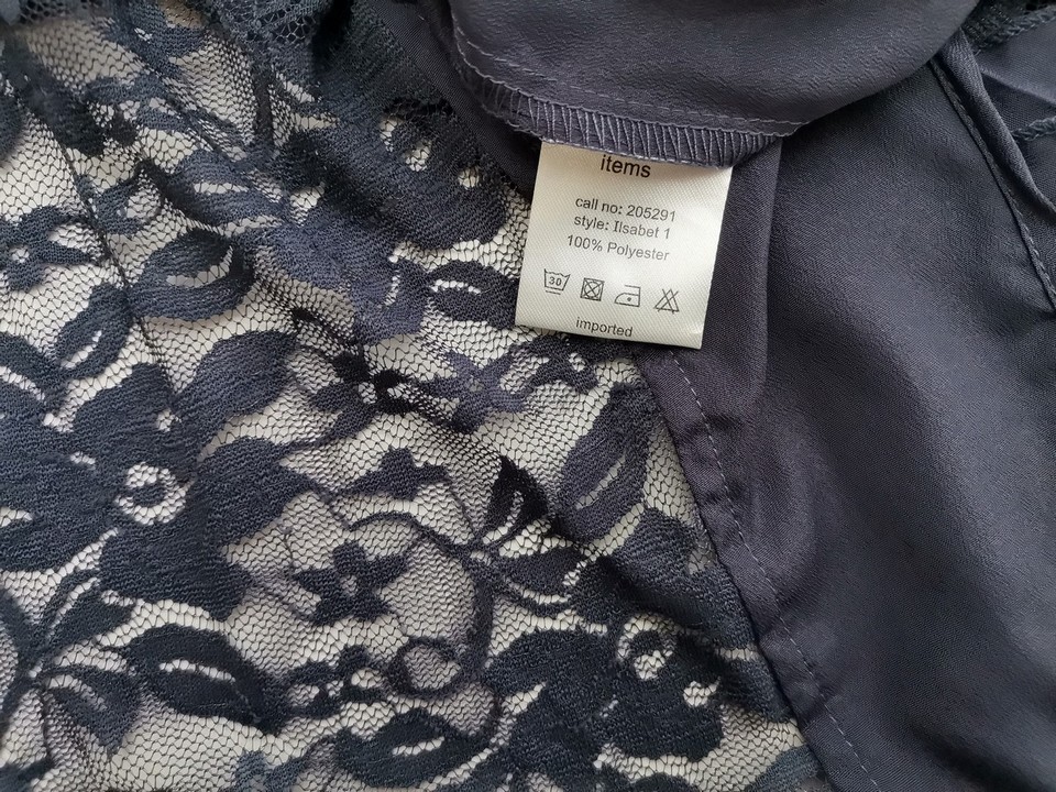 ReMind items Rozmiar L Kolor Granatowy W serek Tunika Zapinana Bluzka Długi rękaw ReMind items Rozmiar L Kolor Granatowy W serek Tunika Zapinana Bluzka Długi rękaw