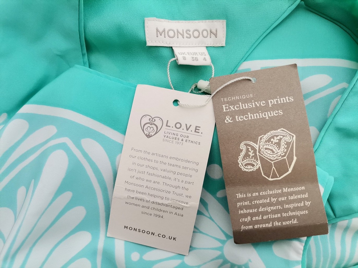Monsoon Rozmiar 8 (36) Kolor Niebieski Okrągły dekolt Sukienka Sheath Bezrękawnik Midi Monsoon Rozmiar 8 (36) Kolor Niebieski Okrągły dekolt Sukienka Sheath Bezrękawnik Midi