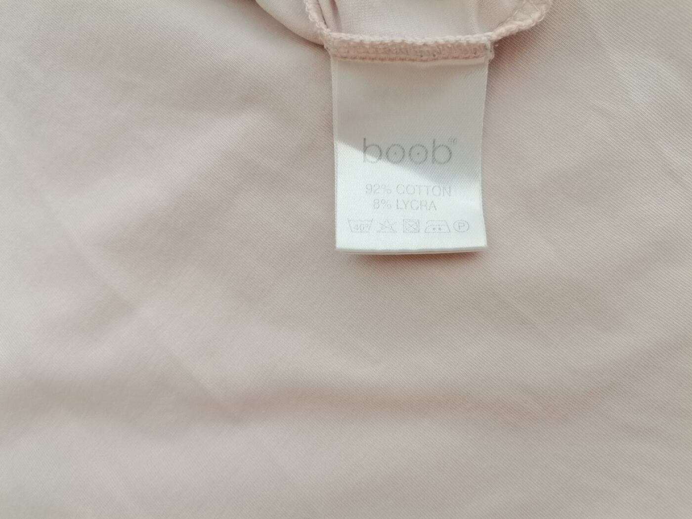 Boob Rozmiar S Kolor Pudrowy Róż Okrągły dekolt Tunika Bluzka Krótki rękaw Materiał Bawełna Boob Rozmiar S Kolor Pudrowy Róż Okrągły dekolt Tunika Bluzka Krótki rękaw Materiał Bawełna