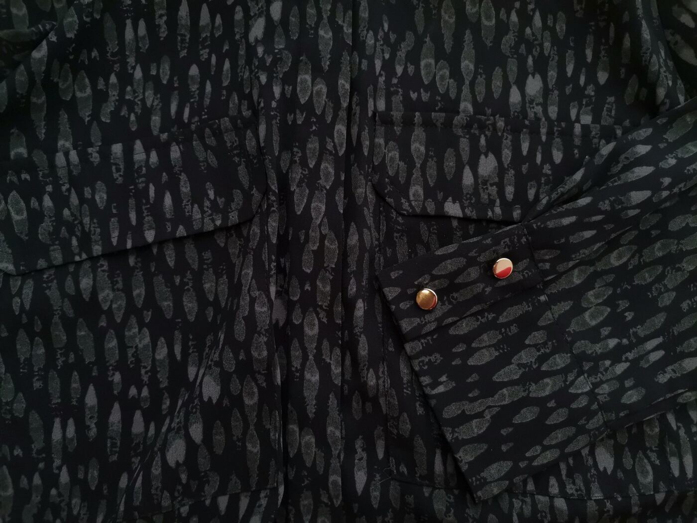 Vintage Rozmiar 38/40 Kolor Zielony Kołnierz Tunika Zapinana Bluzka Długi rękaw Vintage Rozmiar 38/40 Kolor Zielony Kołnierz Tunika Zapinana Bluzka Długi rękaw