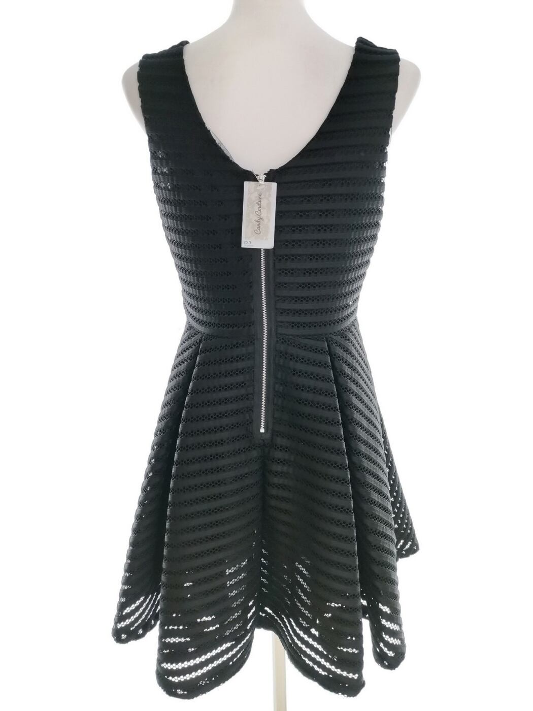 Candy Couture Rozmiar 16 years (XS/S) Kolor Czarny Okrągły dekolt Sukienka A-Line Bezrękawnik Do Kolan