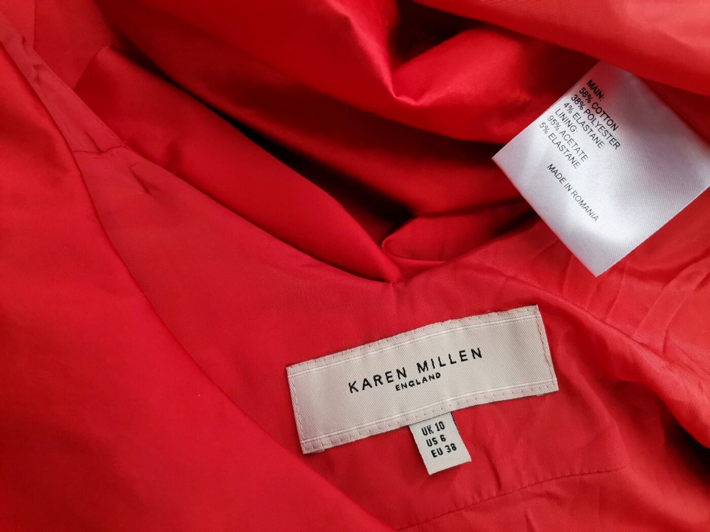 Karen MILLEN Rozmiar 10 (38) Kolor Czerwony Odkryte Ramiona Sukienka Bodycon Bezrękawnik Do Kolan Materiał Bawełna Karen MILLEN Rozmiar 10 (38) Kolor Czerwony Odkryte Ramiona Sukienka Bodycon Bezrękawnik Do Kolan Materiał Bawełna