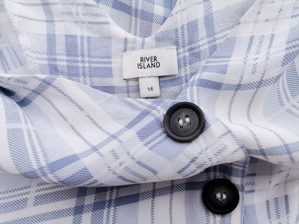 River island Rozmiar 14 (40) Kolor Niebieski Krata W serek Tunika Zapinana Bluzka Rękaw 3/4 Materiał Wiskoza 100%