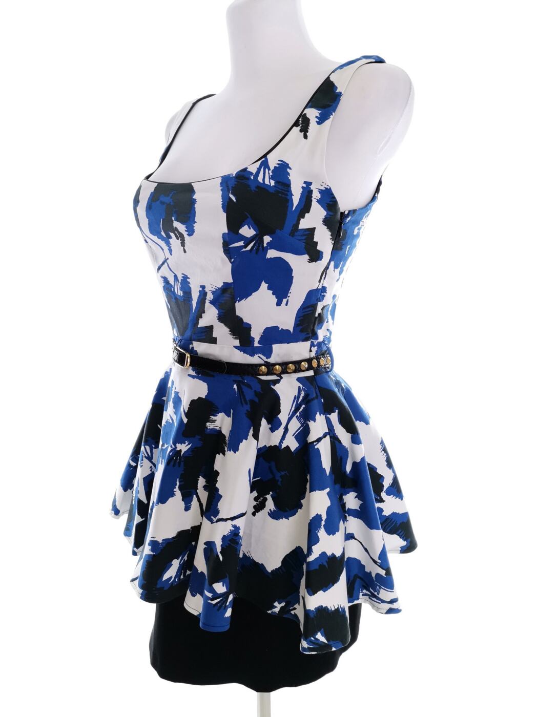 River island Rozmiar 6 (32) Kolor Niebieski Kwadratowy dekolt Sukienka Mini Bezrękawnik Krótka Materiał Bawełna River island Rozmiar 6 (32) Kolor Niebieski Kwadratowy dekolt Sukienka Mini Bezrękawnik Krótka Materiał Bawełna