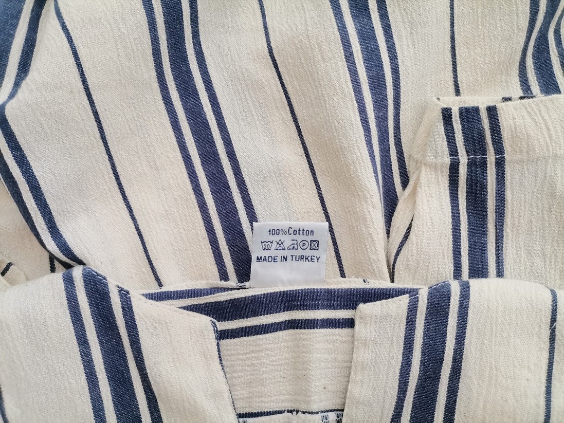 IMG_20211001_131037.jpg Vintage Rozmiar M Kolor Kremowy Pasy Split Crew Neck Bluzka Krótki rękaw Materiał Bawełna 100%