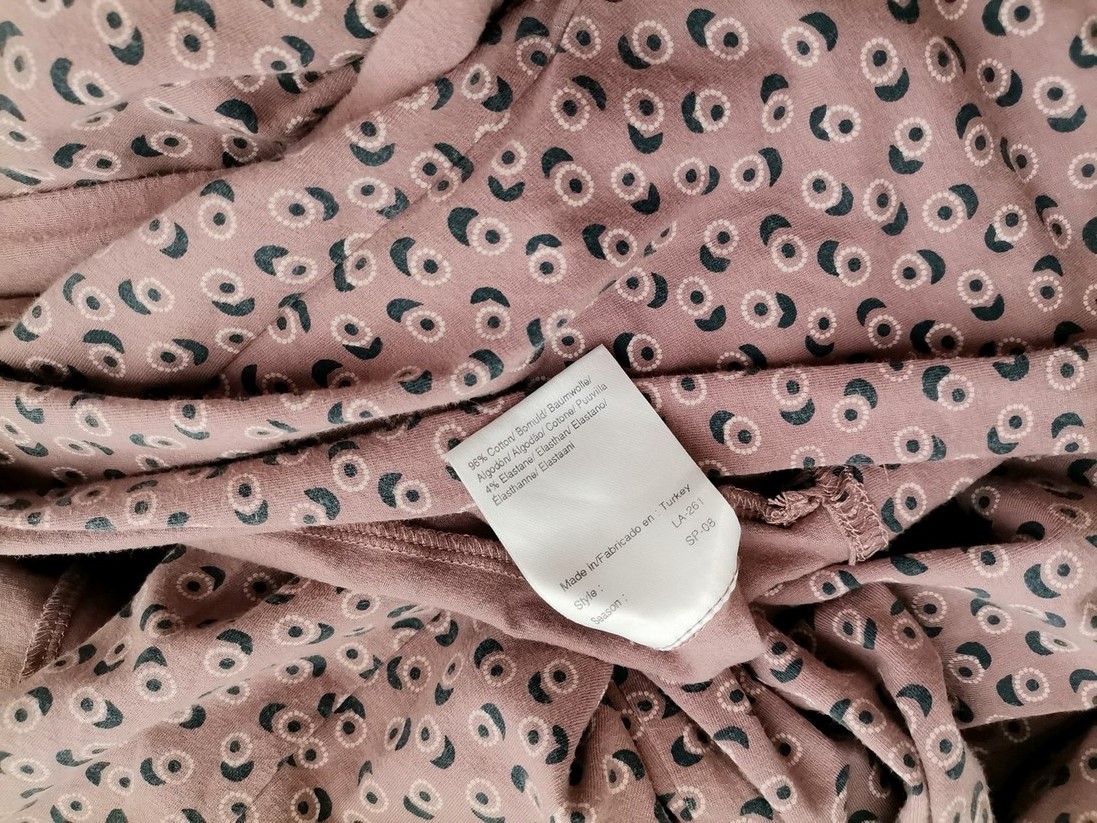 Noa noa Rozmiar L Kolor Fioletowy W serek Sukienka Zawijana Krótki rękaw Midi Materiał Wiskoza Noa noa Rozmiar L Kolor Fioletowy W serek Sukienka Zawijana Krótki rękaw Midi Materiał Wiskoza