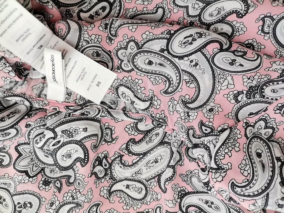 Soyaconcept Rozmiar XL Kolor Różowy Paisley W łódkę Tunika Bluzka Krótki rękaw Materiał Wiskoza 100% Soyaconcept Rozmiar XL Kolor Różowy Paisley W łódkę Tunika Bluzka Krótki rękaw Materiał Wiskoza 100%