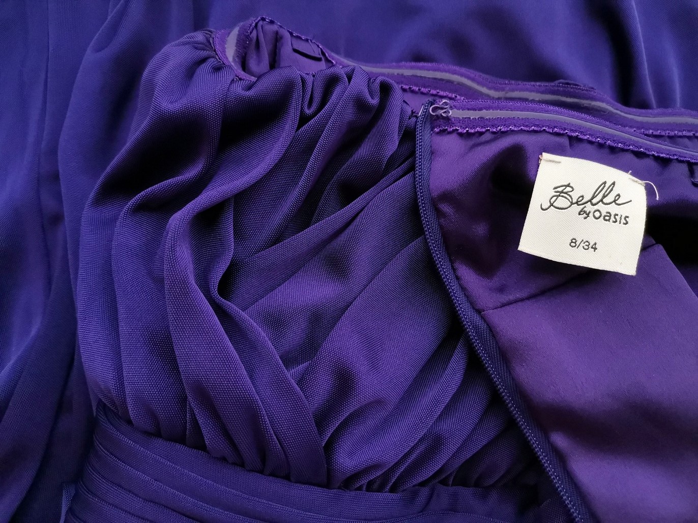 Belle by Oasis Rozmiar 8 (34) Kolor Fioletowy Odkryte Ramiona Suknia Balowa Sukienka Wieczorowa Bezrękawnik Do Kolan