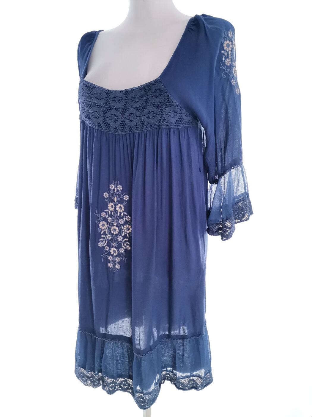 Miss selfridge Rozmiar 10 (38) Kolor Niebieski Kwadratowy dekolt Sukienka A-Line Rękaw 3/4 Do Kolan Materiał Wiskoza 100% Miss selfridge Rozmiar 10 (38) Kolor Niebieski Kwadratowy dekolt Sukienka A-Line Rękaw 3/4 Do Kolan Materiał Wiskoza 100%