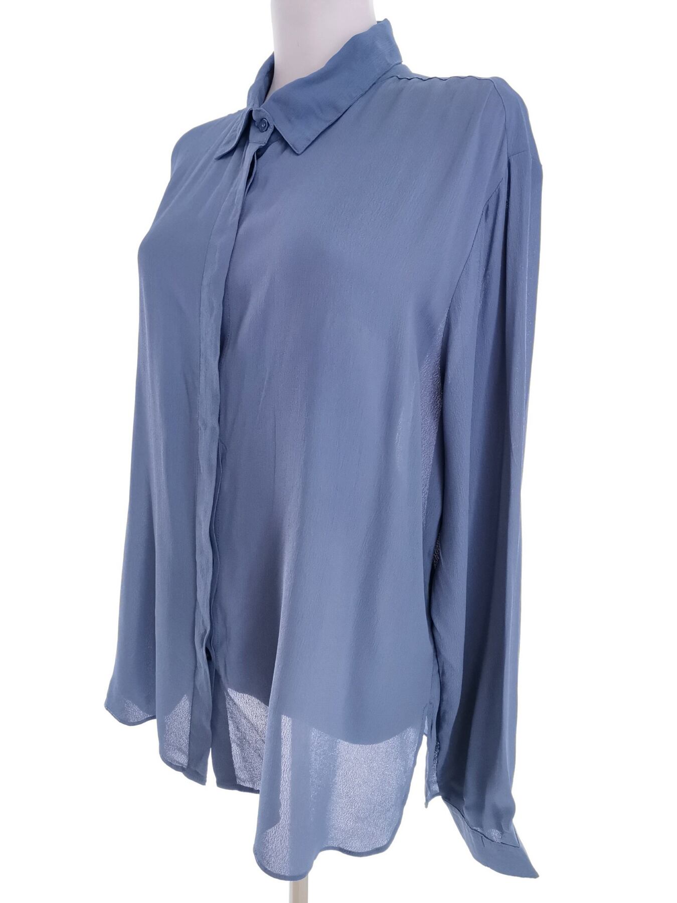 IMG_20211012_123817.jpg LT CLOTHING Rozmiar XL Kolor Niebieski Kołnierz Koszula Zapinana Bluzka Długi rękaw Materiał Wiskoza 100%