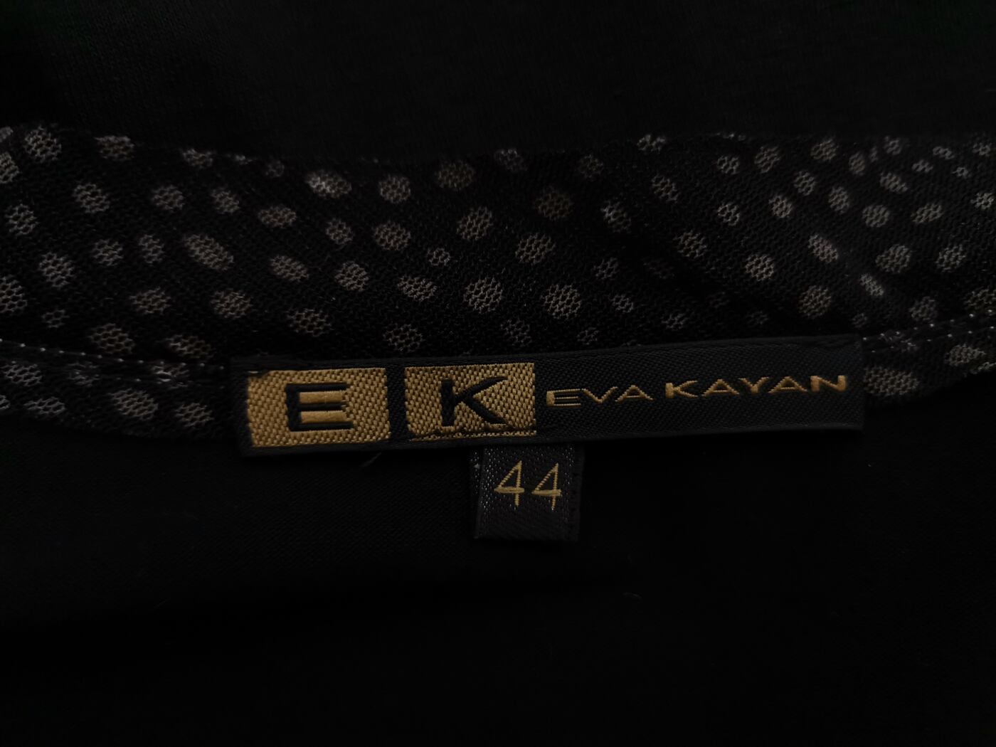IMG_20211014_121323.jpg Eva Kayan Rozmiar 44 Kolor Czarny Grochy Dekolt U Bluzka Długi rękaw Materiał Wiskoza