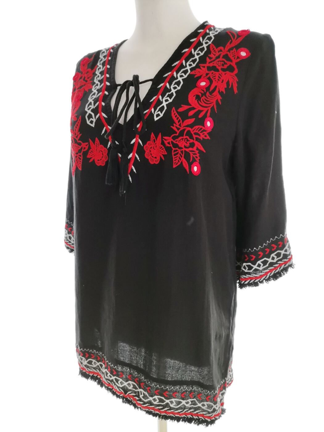 River island Rozmiar 8 (34) Kolor Czarny Keyhole Crew Neck Bluzka Rękaw 3/4 Materiał Bawełna 100%