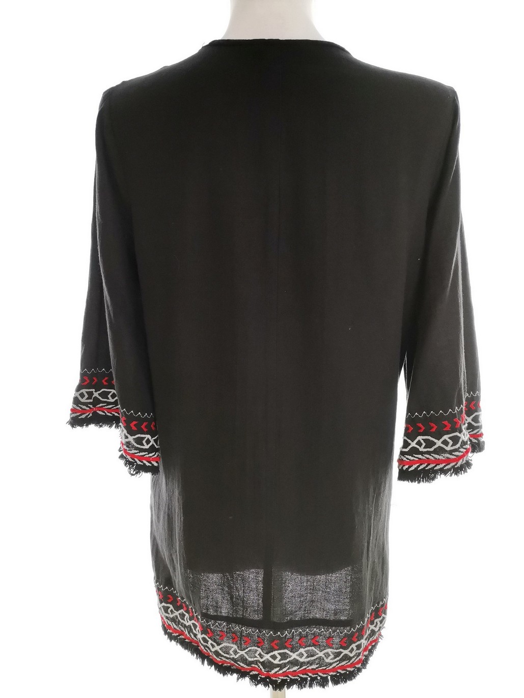 River island Rozmiar 8 (34) Kolor Czarny Keyhole Crew Neck Bluzka Rękaw 3/4 Materiał Bawełna 100%