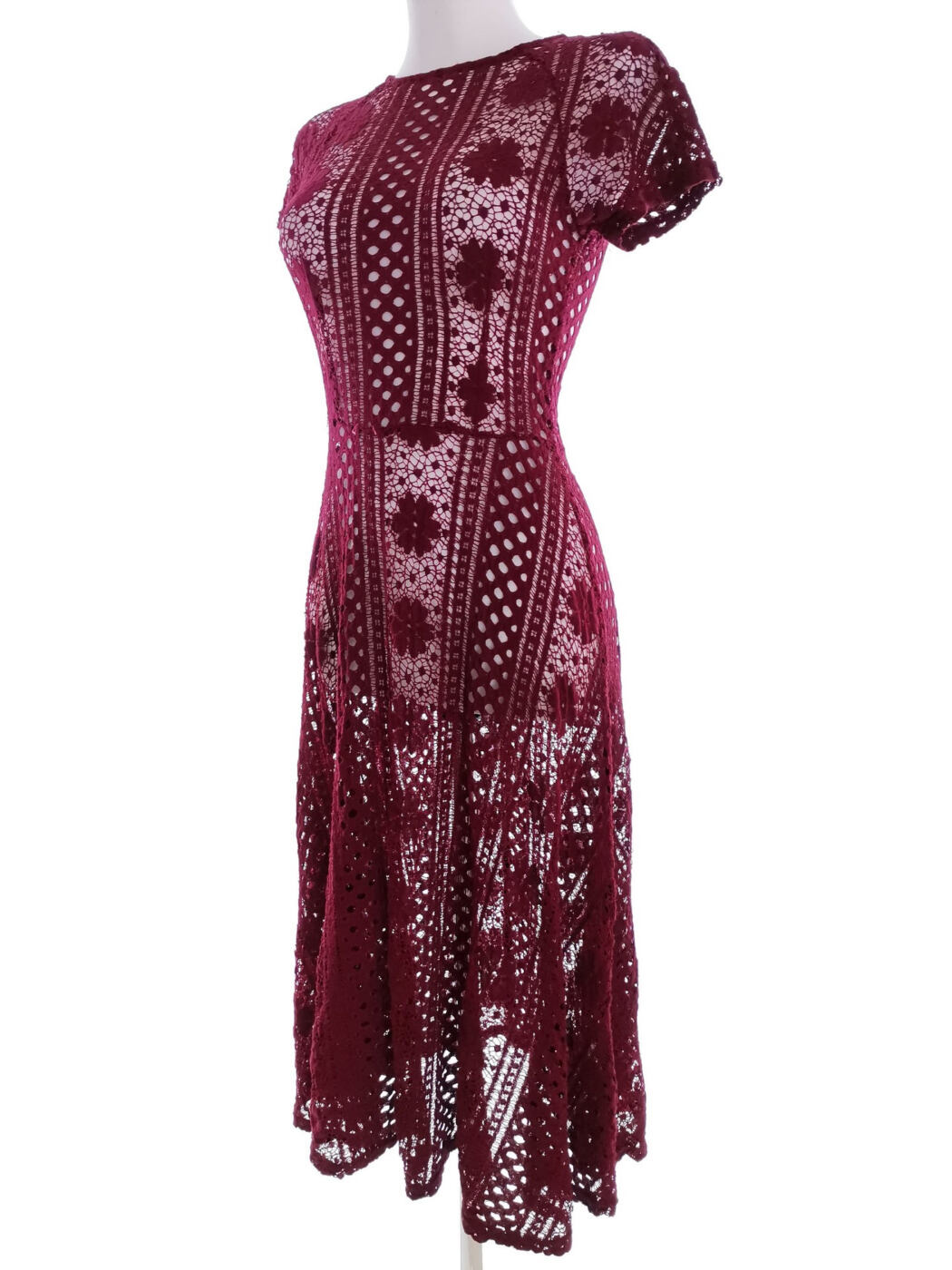 Forever 21 Rozmiar S Kolor Bordowy Crew Neck Sukienka Sheath Krótki rękaw Midi Materiał Rayon Forever 21 Rozmiar S Kolor Bordowy Crew Neck Sukienka Sheath Krótki rękaw Midi Materiał Rayon