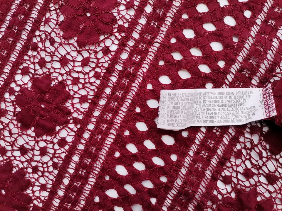 Forever 21 Rozmiar S Kolor Bordowy Crew Neck Sukienka Sheath Krótki rękaw Midi Materiał Rayon Forever 21 Rozmiar S Kolor Bordowy Crew Neck Sukienka Sheath Krótki rękaw Midi Materiał Rayon