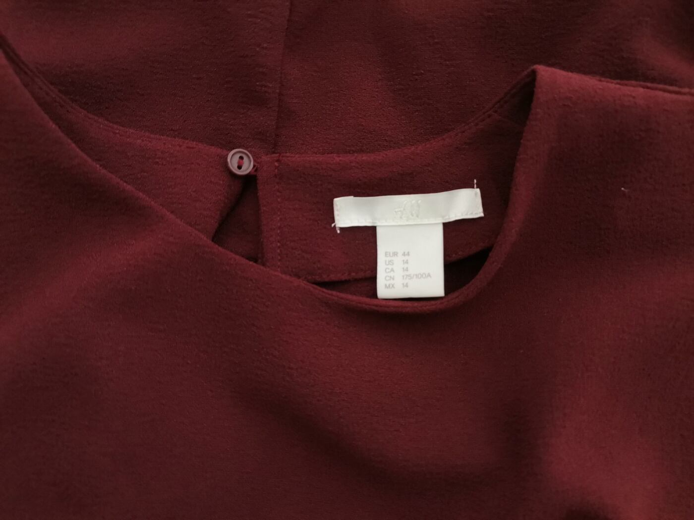 H&m Rozmiar 44 Kolor Bordowy Okrągły dekolt Sukienka Prostokątna Krótki rękaw Midi H&m Rozmiar 44 Kolor Bordowy Okrągły dekolt Sukienka Prostokątna Krótki rękaw Midi