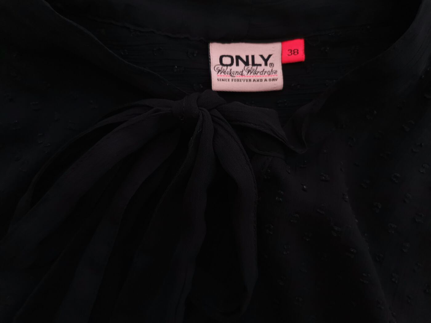 Only Rozmiar 38 Kolor Czarny Halter Bluzka Zapinana Długi rękaw
