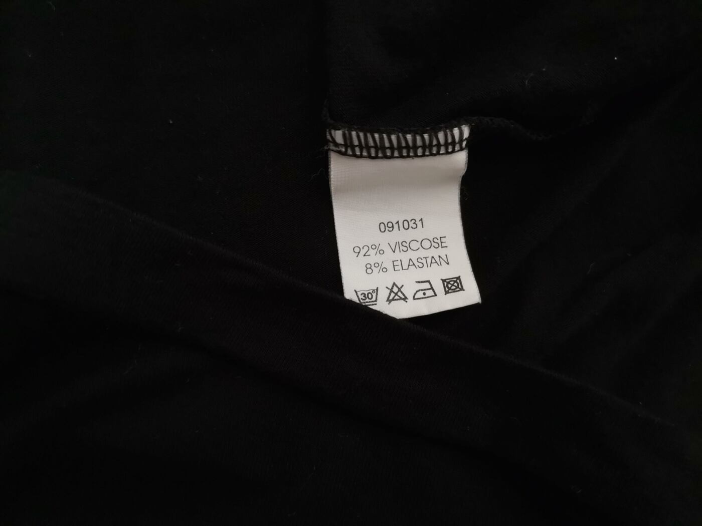 The Masai Rozmiar M Kolor Czarny Okrągły dekolt Tunika Bluzka Rękaw 3/4 Materiał Wiskoza The Masai Rozmiar M Kolor Czarny Okrągły dekolt Tunika Bluzka Rękaw 3/4 Materiał Wiskoza