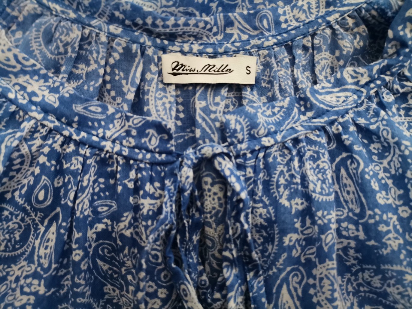 Miss Molly Rozmiar S (36/38) Kolor Niebieski Paisley Split Crew Neck Bluzka Krótki rękaw