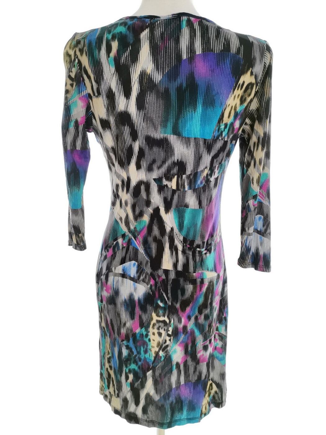 River island Rozmiar 10 (36) Kolor Czarny Pasy W serek Sukienka Sheath Rękaw 3/4 Do Kolan Materiał Wiskoza 100%
