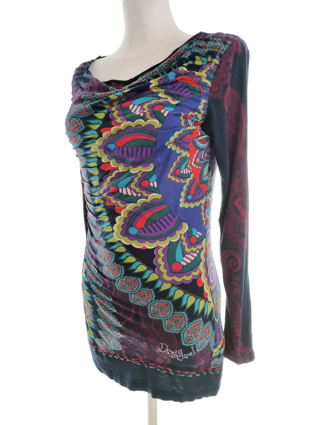 DESIGUAL Rozmiar S Kolor Granatowy Paisley Drapowany dekolt Tunika Bluzka Długi rękaw Materiał Wiskoza DESIGUAL Rozmiar S Kolor Granatowy Paisley Drapowany dekolt Tunika Bluzka Długi rękaw Materiał Wiskoza