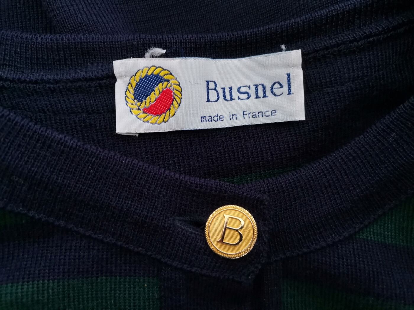 BUSNEL Rozmiar 42 Kolor Granatowy Pasy Crew Neck Długi Zapinany Kardigan Długi rękaw Materiał Wełna Jagnięca