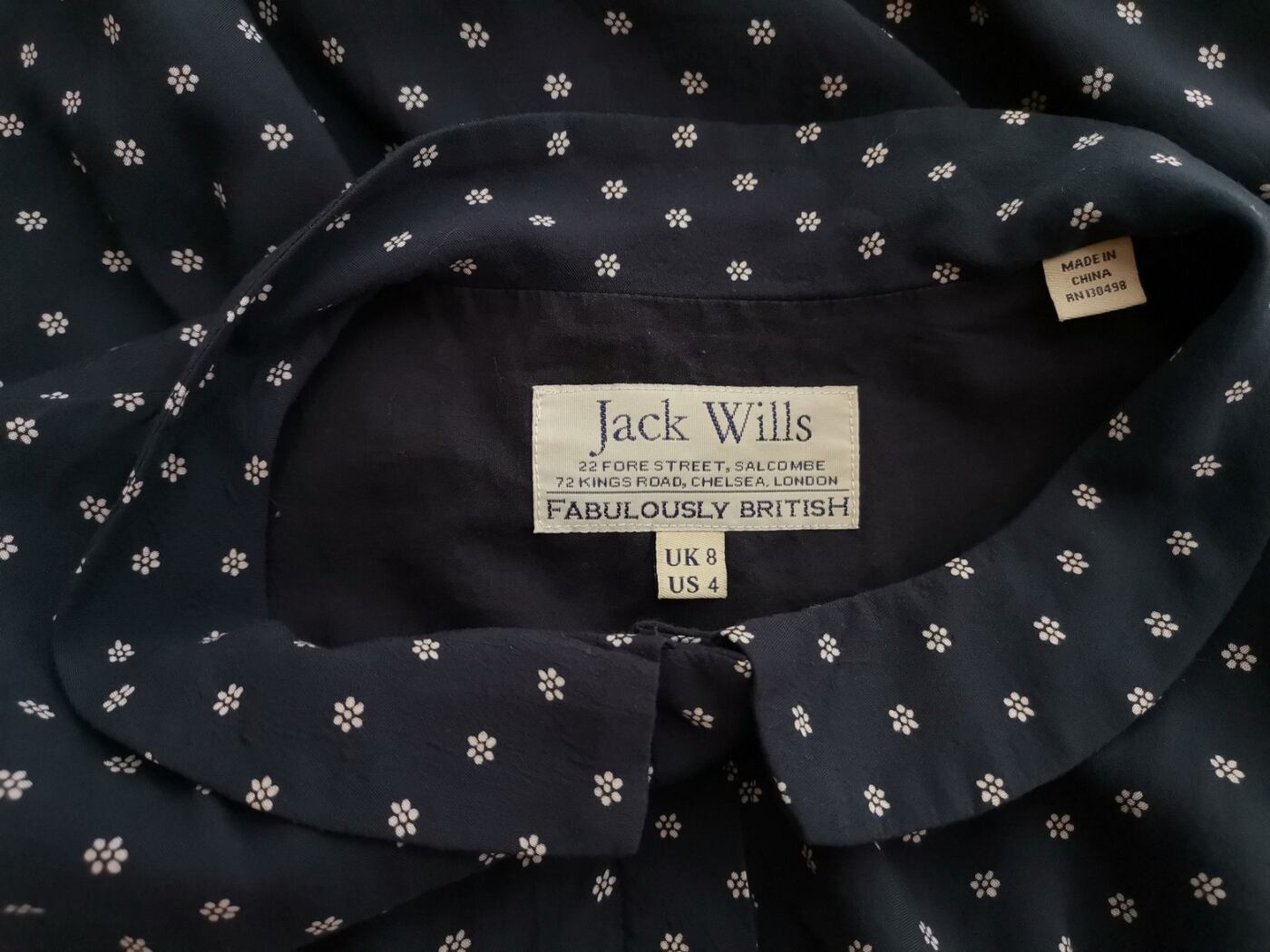 Jack Wills Rozmiar 8 (36) Kolor Granatowy Kołnierz Sukienka Prostokątna Bezrękawnik Do Kolan Materiał Wiskoza 100% Jack Wills Rozmiar 8 (36) Kolor Granatowy Kołnierz Sukienka Prostokątna Bezrękawnik Do Kolan Materiał Wiskoza 100%