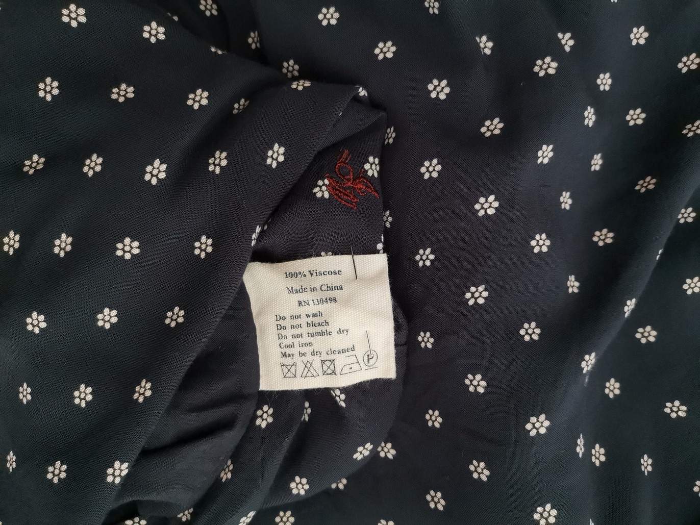 Jack Wills Rozmiar 8 (36) Kolor Granatowy Kołnierz Sukienka Prostokątna Bezrękawnik Do Kolan Materiał Wiskoza 100% Jack Wills Rozmiar 8 (36) Kolor Granatowy Kołnierz Sukienka Prostokątna Bezrękawnik Do Kolan Materiał Wiskoza 100%