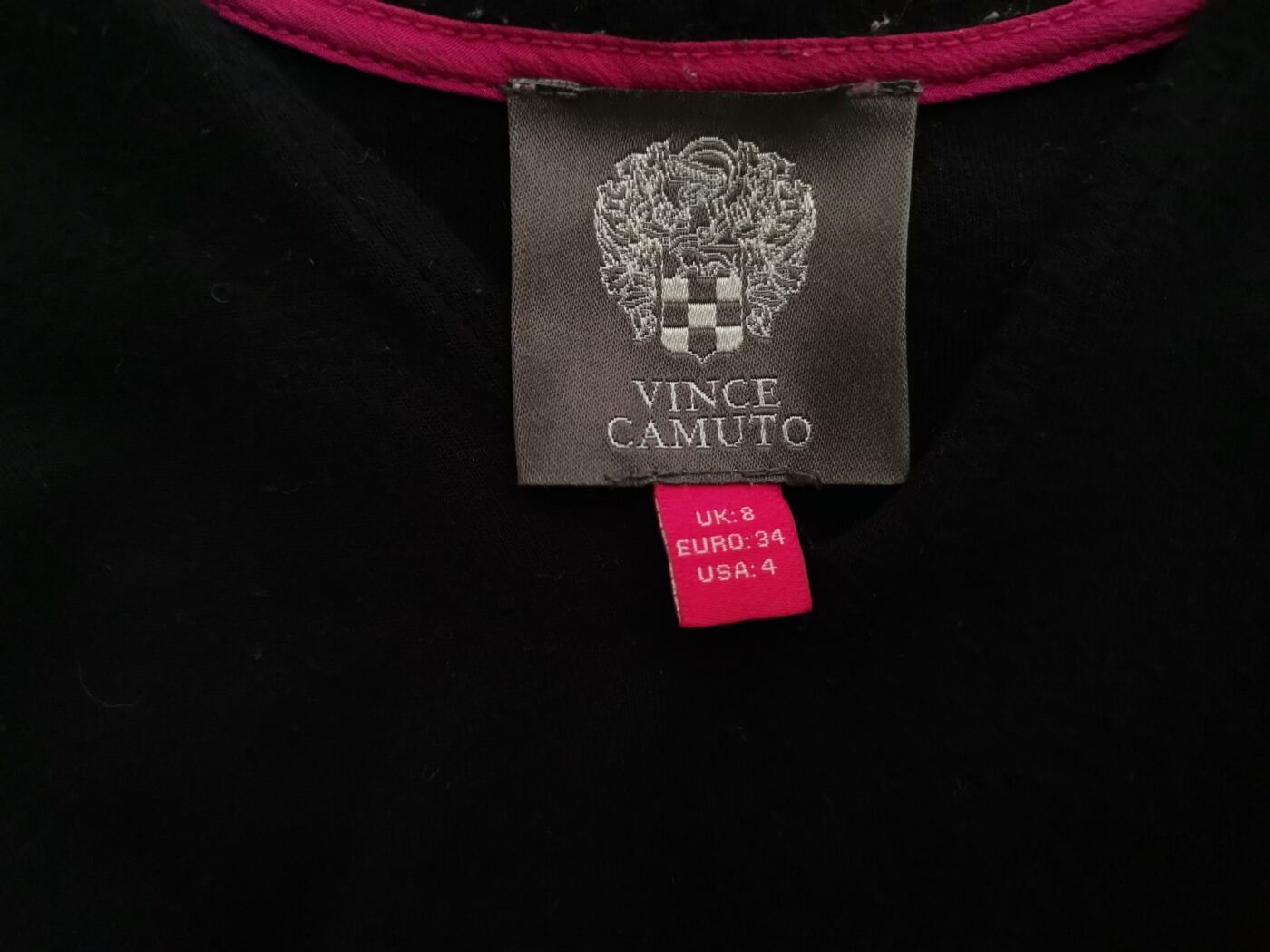 Vince Camuto Rozmiar 8 (34) Kolor Czarny W serek Sukienka Sheath Krótki rękaw Do Kolan Materiał Rayon Vince Camuto Rozmiar 8 (34) Kolor Czarny W serek Sukienka Sheath Krótki rękaw Do Kolan Materiał Rayon