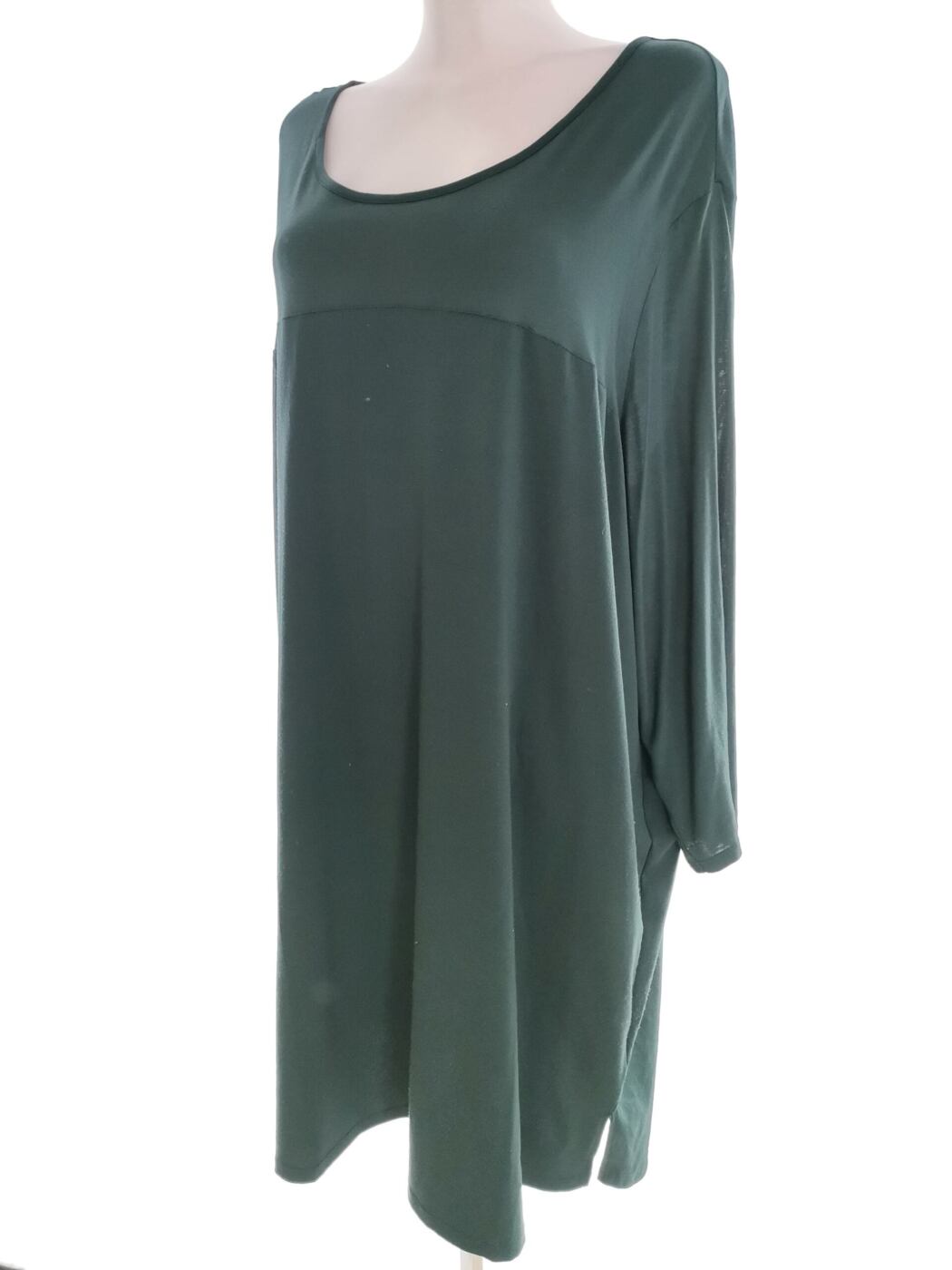H&m Rozmiar 50/52 Kolor Szmaragdowy W łódkę Sukienka Prostokątna Długi rękaw Midi Materiał Wiskoza 100% H&m Rozmiar 50/52 Kolor Szmaragdowy W łódkę Sukienka Prostokątna Długi rękaw Midi Materiał Wiskoza 100%