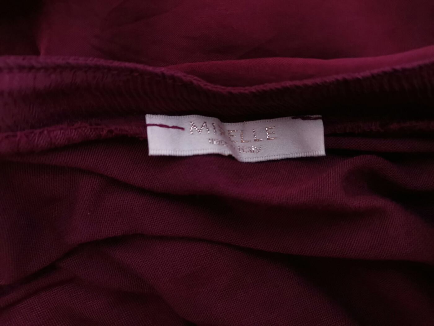 Italy Rozmiar 42/44 Kolor Purpurowy Drapowany dekolt Bluzka Kopertowa Długi rękaw Materiał Wiskoza