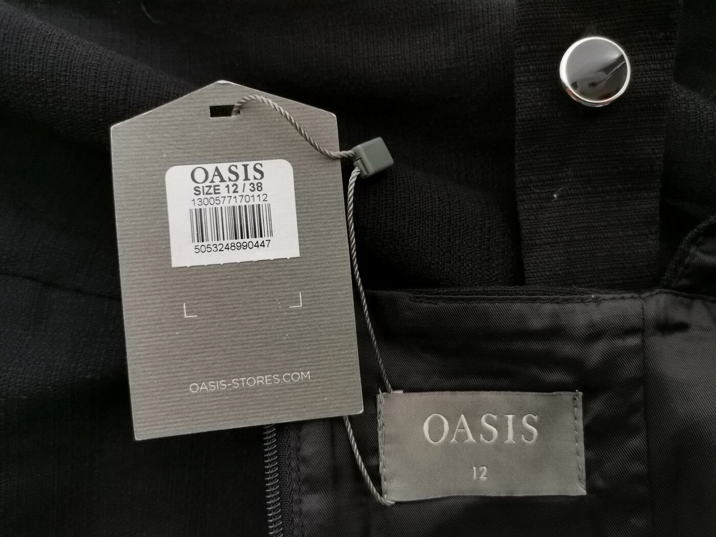 Oasis Rozmiar 12 (38) Kolor Czarny W łódkę Sukienka A-Line Bezrękawnik Do Kolan Materiał Bawełna
