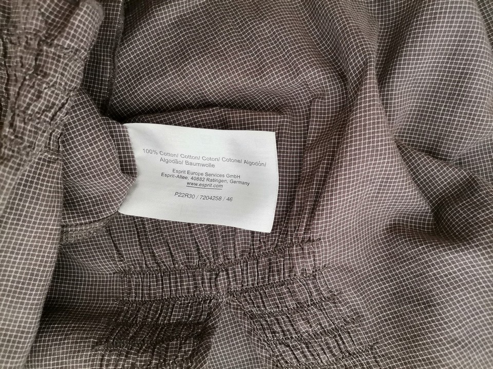 Esprit Rozmiar 40 Kolor Szary Krata W serek Tunika Bluzka Rękaw 3/4 Materiał Bawełna 100% Esprit Rozmiar 40 Kolor Szary Krata W serek Tunika Bluzka Rękaw 3/4 Materiał Bawełna 100%