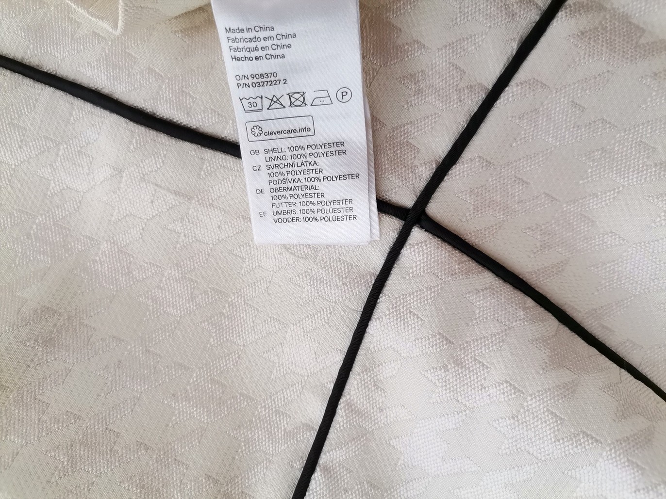 H&m Rozmiar 38 Kolor Perłowy Okrągły dekolt Sukienka Ołówkowa Bezrękawnik Do Kolan H&m Rozmiar 38 Kolor Perłowy Okrągły dekolt Sukienka Ołówkowa Bezrękawnik Do Kolan