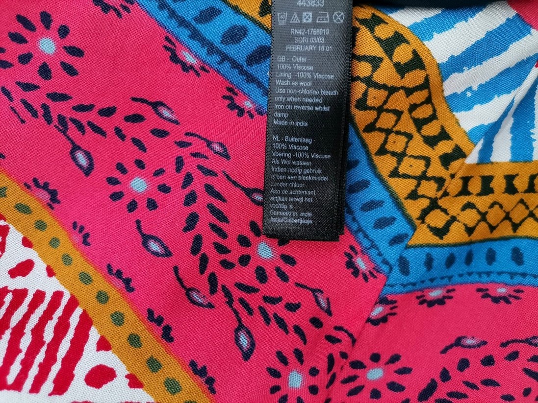 IMG_20211122_104047.jpg Monsoon Rozmiar S Kolor Niebieski W serek Długi Otwarty Kardigan Rękaw 3/4 Materiał Wiskoza 100% Cienka dzianina