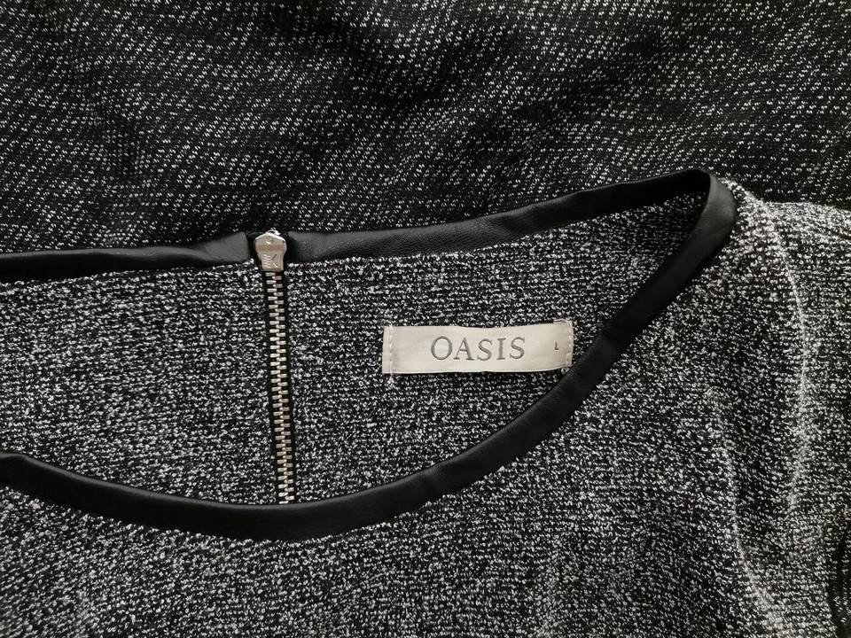 Oasis Rozmiar L Kolor Czarny Okrągły dekolt Sukienka Sweterkowa Krótki rękaw Do Kolan Oasis Rozmiar L Kolor Czarny Okrągły dekolt Sukienka Sweterkowa Krótki rękaw Do Kolan
