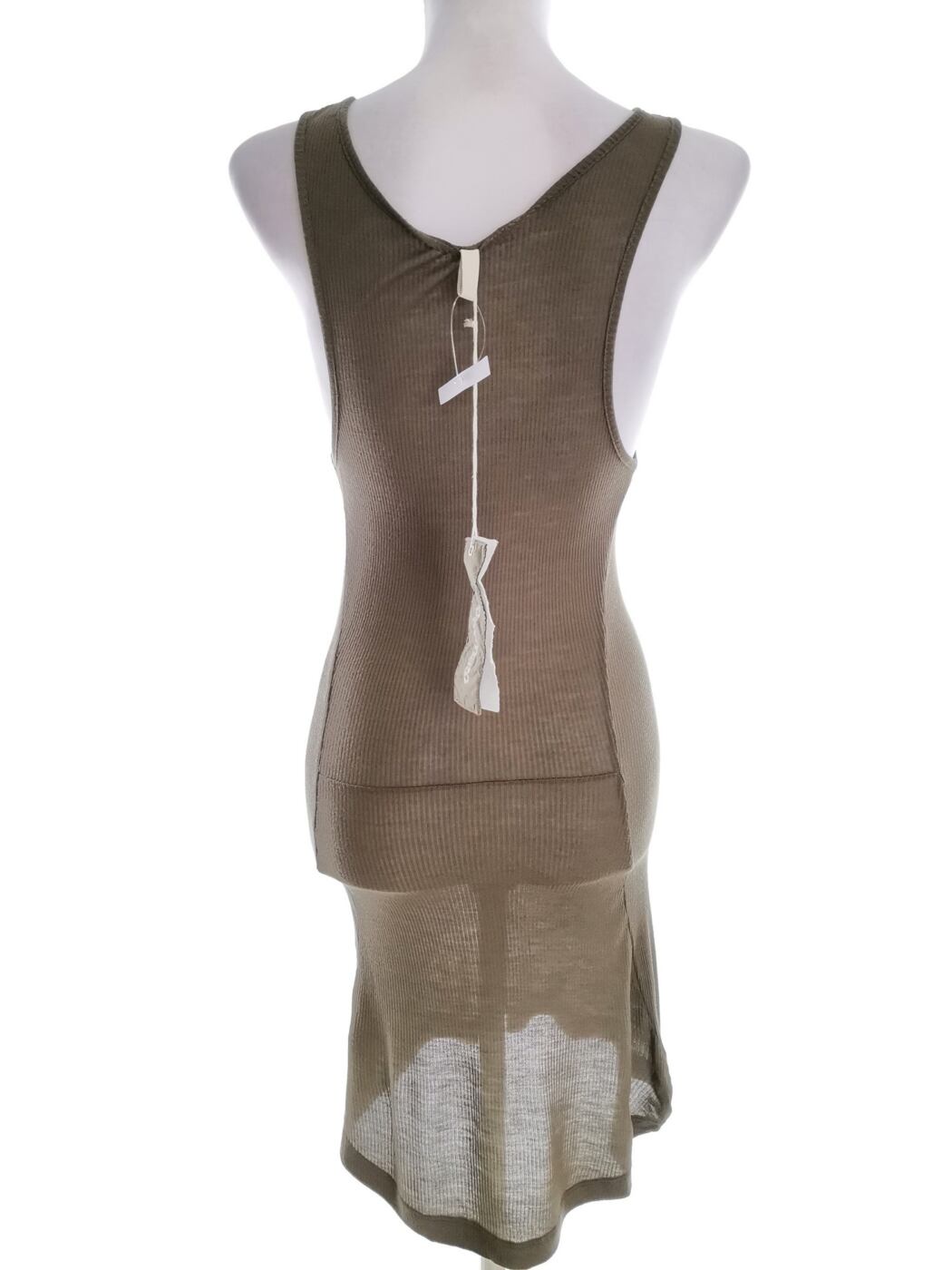 Anonymato Rozmiar M Kolor Khaki Dekolt U Sukienka Bodycon Bezrękawnik Do Kolan Materiał Wiskoza 100% Anonymato Rozmiar M Kolor Khaki Dekolt U Sukienka Bodycon Bezrękawnik Do Kolan Materiał Wiskoza 100%