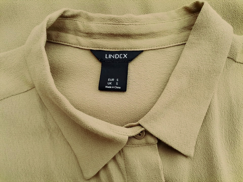 IMG_20211124_132516.jpg Lindex Rozmiar S Kolor Khaki Kołnierz Koszula Zapinana Bluzka Krótki rękaw Materiał Wiskoza 100%