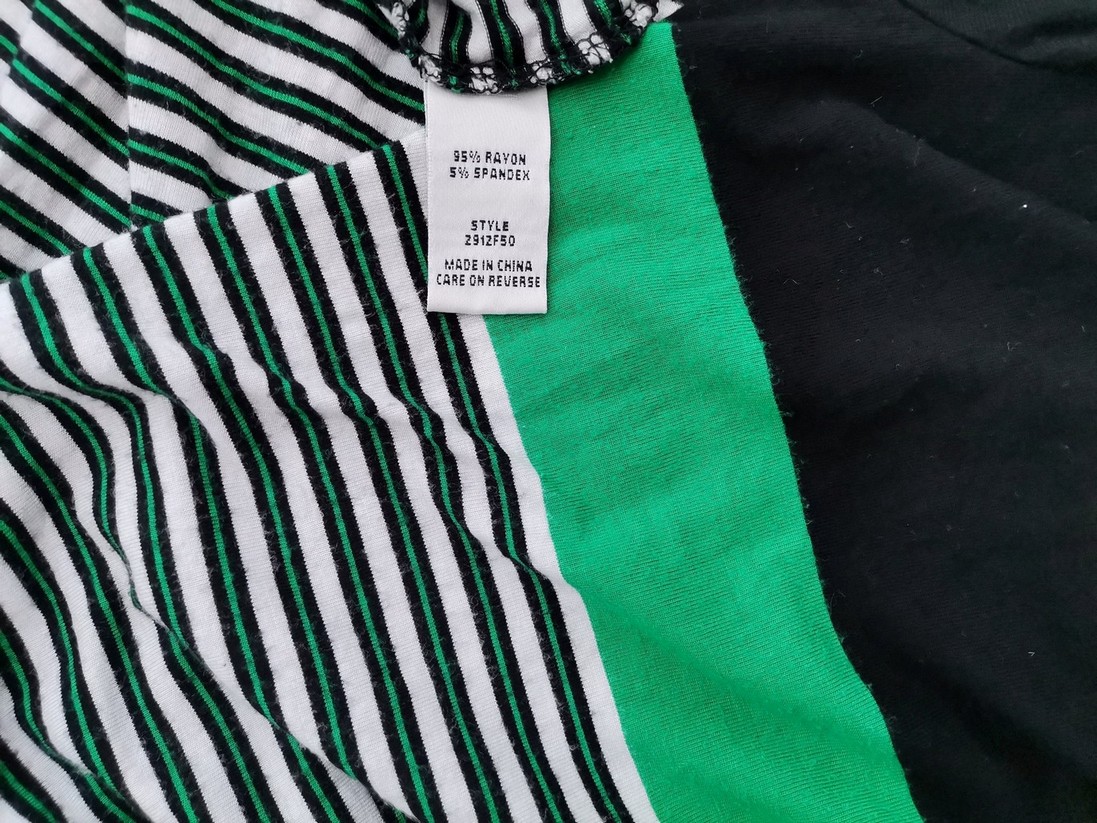Max Studio Rozmiar S Kolor Zielony Pasy Okrągły dekolt Sukienka Maxi Krótki rękaw Długa Materiał Rayon Max Studio Rozmiar S Kolor Zielony Pasy Okrągły dekolt Sukienka Maxi Krótki rękaw Długa Materiał Rayon