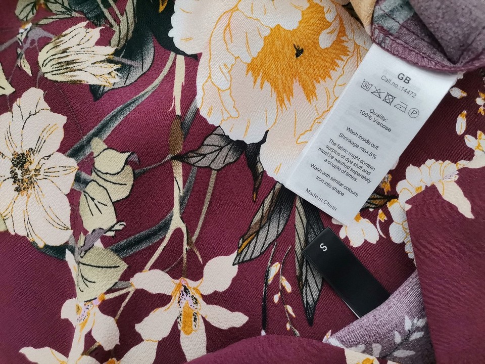 Soyaconcept Rozmiar S Kolor Purpurowy W serek Tunika Bluzka Bezrękawnik Materiał Wiskoza 100% Soyaconcept Rozmiar S Kolor Purpurowy W serek Tunika Bluzka Bezrękawnik Materiał Wiskoza 100%