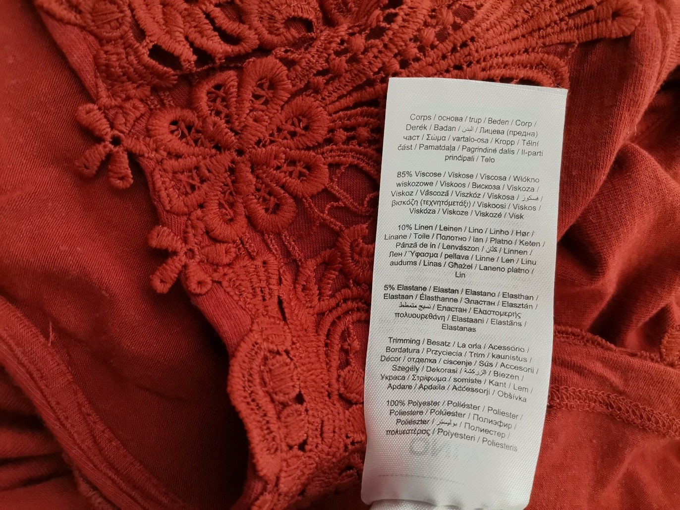 IMG_20211126_143021.jpg Only Rozmiar M Kolor Brązowy Okrągły dekolt Bluzka Bezrękawnik Materiał Wiskoza