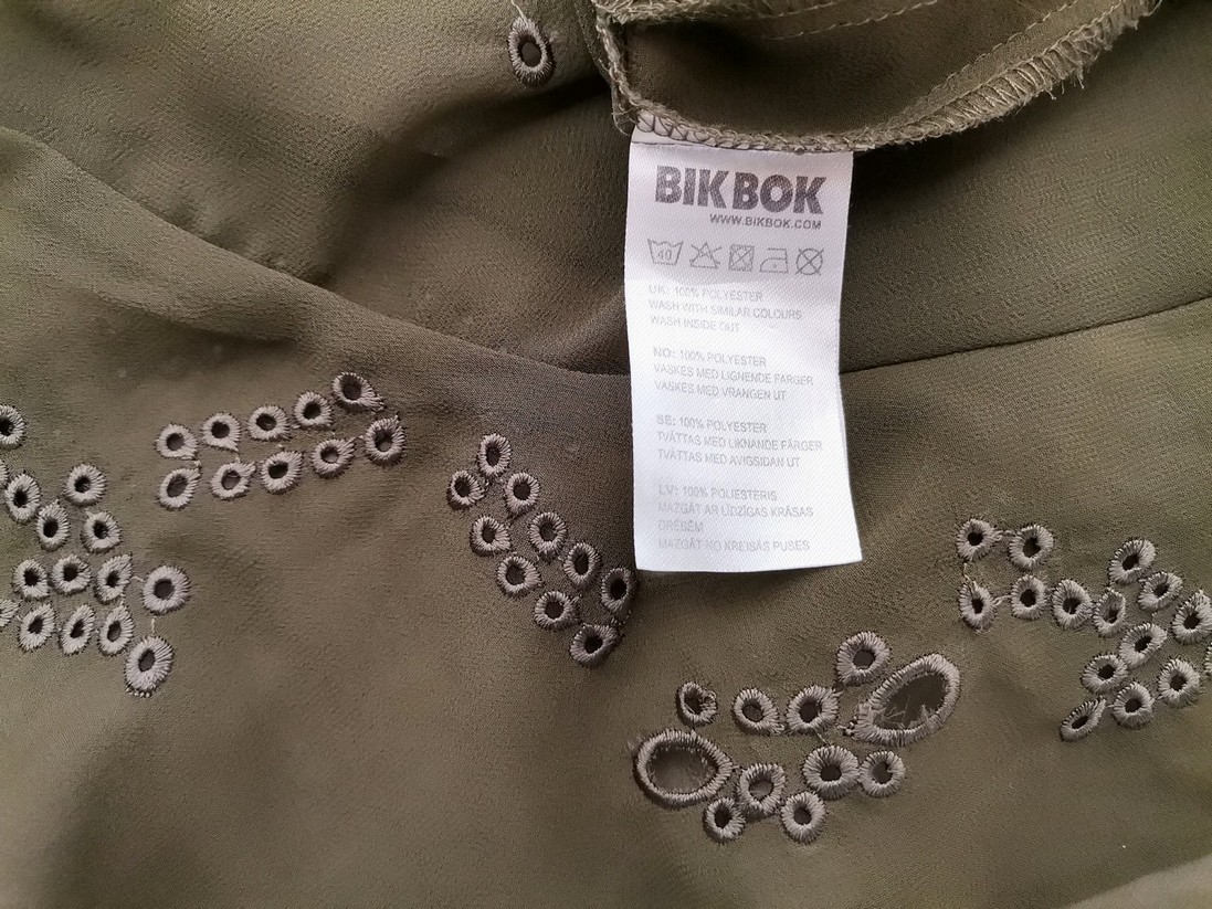 BIK BOK Rozmiar S Kolor Khaki Okrągły dekolt Bluzka Krótki rękaw