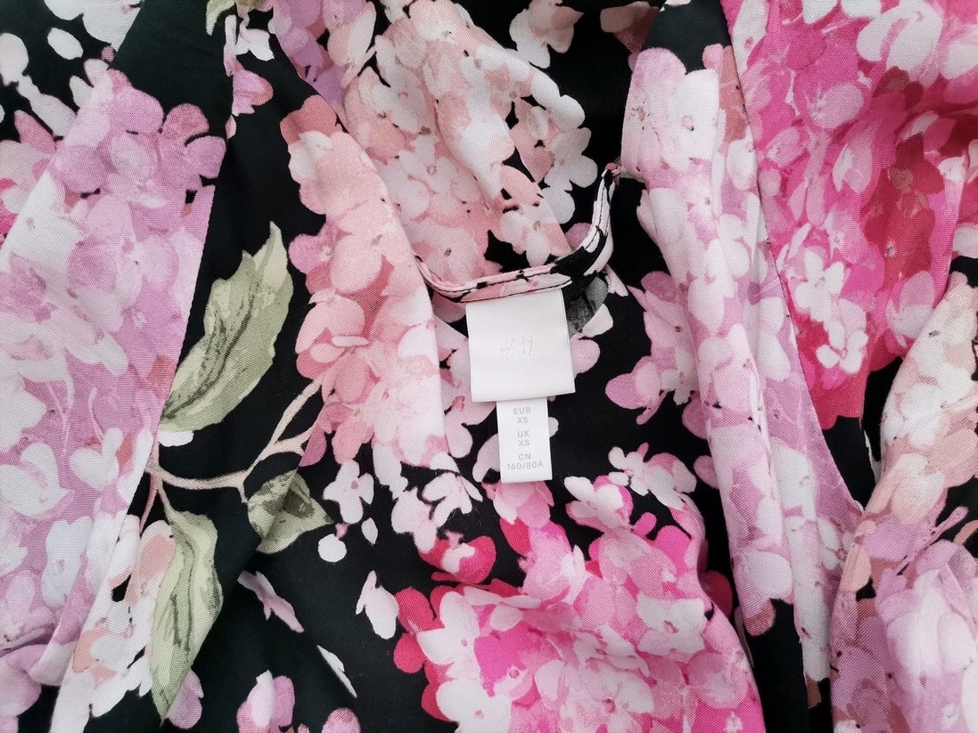 H&m Rozmiar XS Kolor Czarny W serek Sukienka Maxi Rękaw 3/4 Długa Materiał Wiskoza 100% H&m Rozmiar XS Kolor Czarny W serek Sukienka Maxi Rękaw 3/4 Długa Materiał Wiskoza 100%