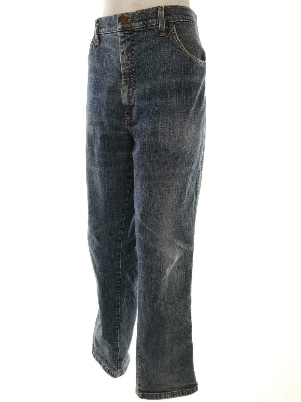 IMG_20211201_125554.jpg Wrangler Rozmiar W40 L32 Kolor Niebieski Spodnie Jeansy Materiał Bawełna