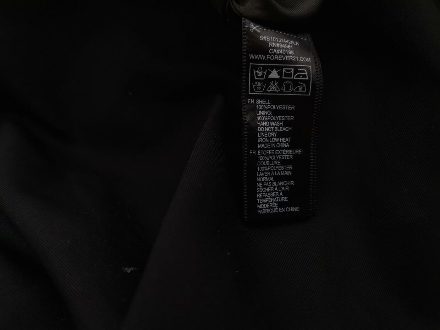 Forever 21 Rozmiar M Kolor Czarny Odkryte Ramiona Sukienka Mini Bezrękawnik Krótka Forever 21 Rozmiar M Kolor Czarny Odkryte Ramiona Sukienka Mini Bezrękawnik Krótka